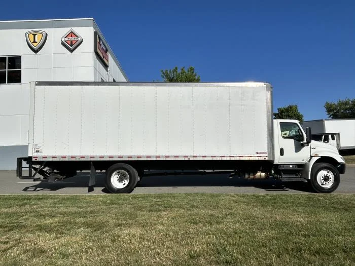 2022 International MV - image 10