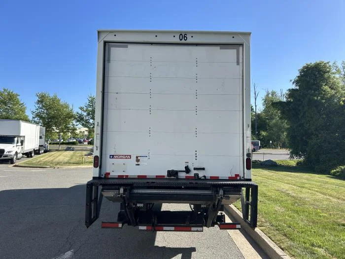 2022 International MV - image 7