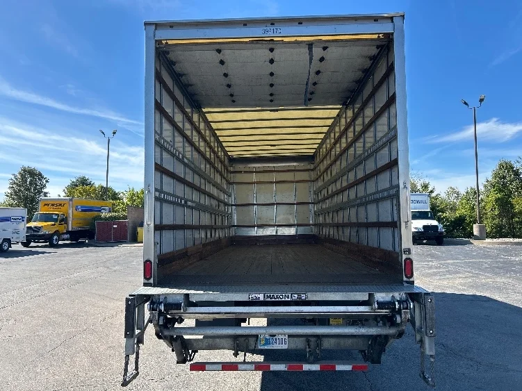 2022 Freightliner M2 106 - image 8