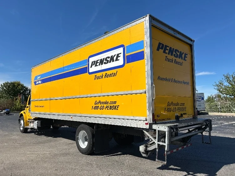 2022 Freightliner M2 106 in Allen Park, MI — photo 6