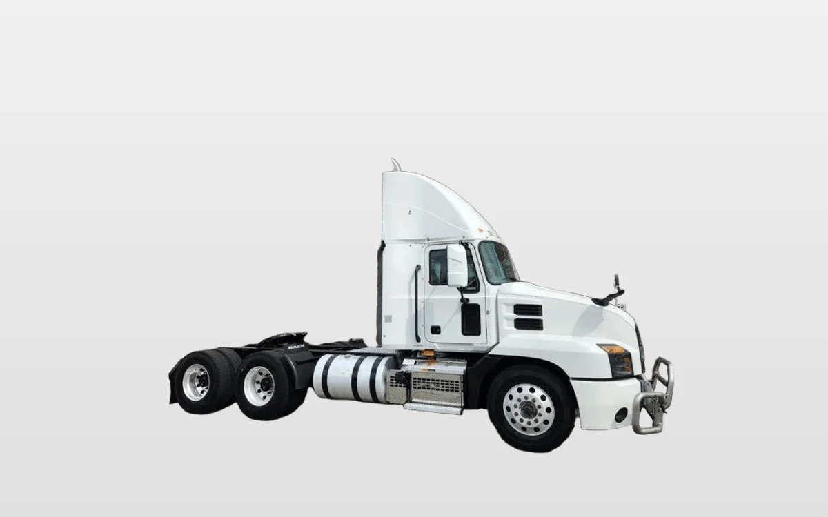 2021 Mack Anthem - image 1