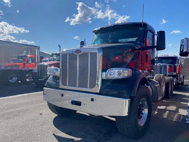 2027 Peterbilt 567 in EAU CLAIRE, PA
