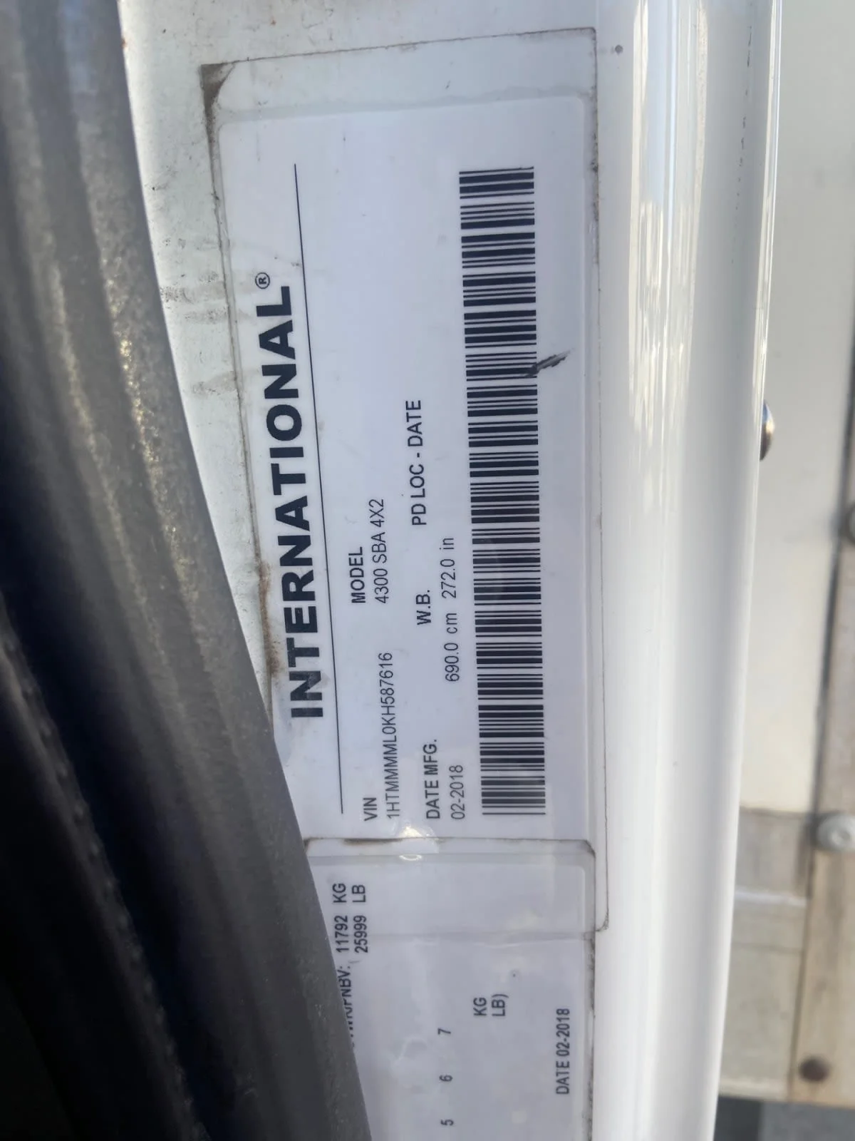 2019 International 4300 in West Sacramento, CA — photo 11