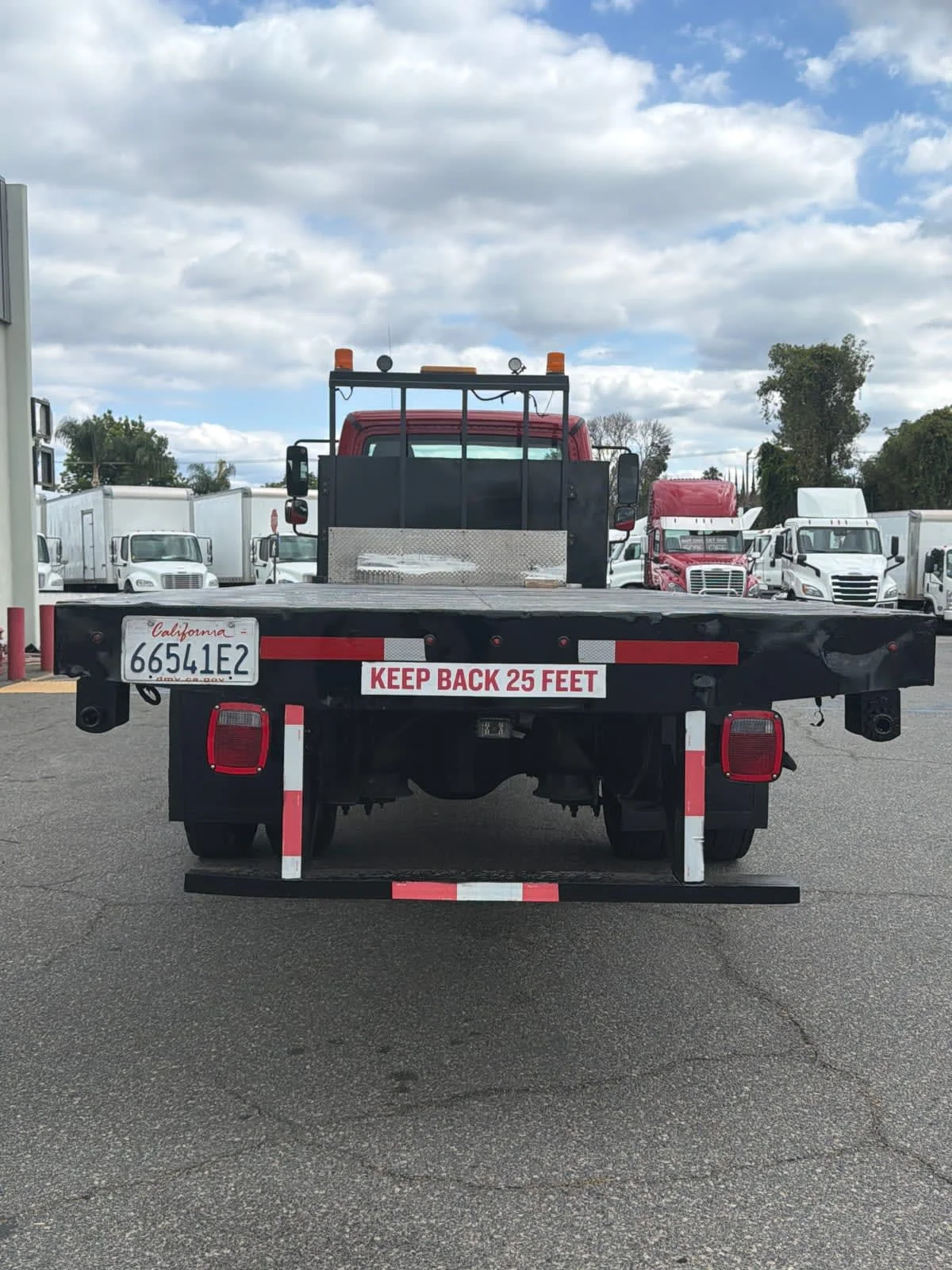 2018 Freightliner M2 106 in San Diego, CA — photo 5