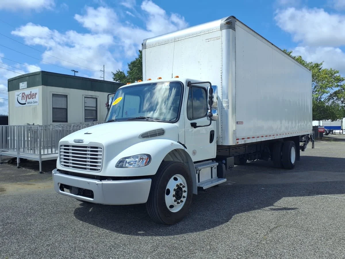 2022 Freightliner M2 106