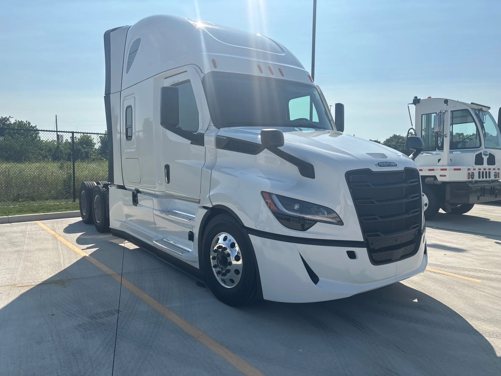 2027 Freightliner Cascadia in Dayton, OH — photo 3