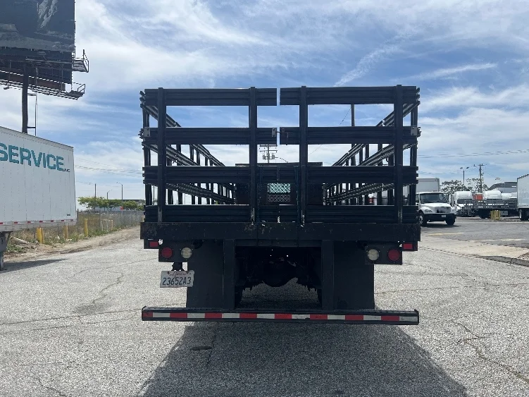 2021 Freightliner M2 106 in Torrance, CA — photo 7
