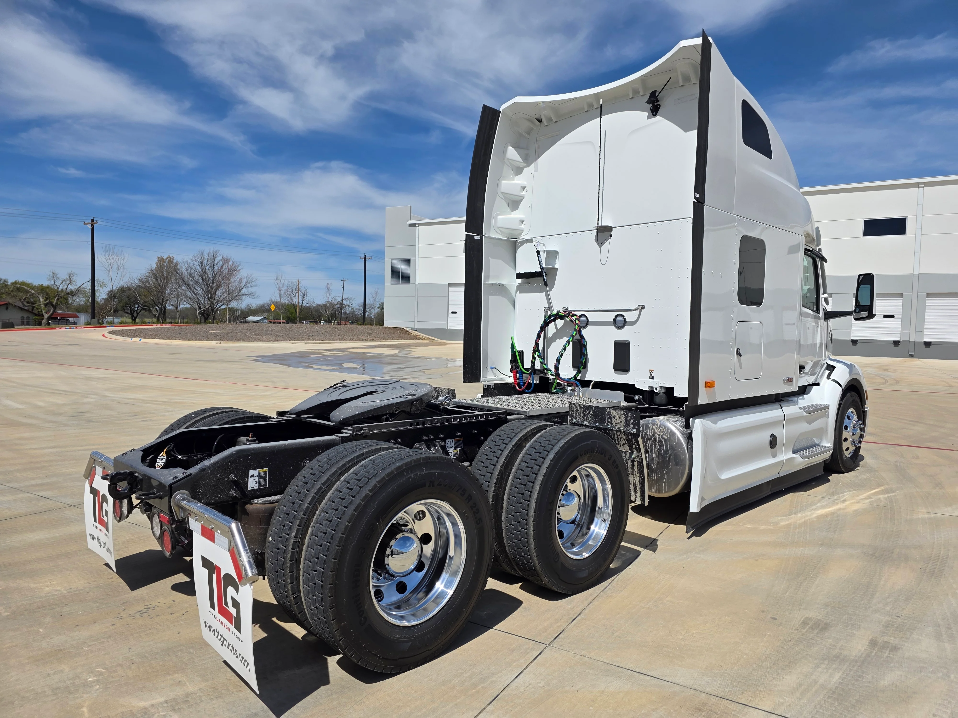 2027 Peterbilt 579 in Greensboro, NC — photo 5