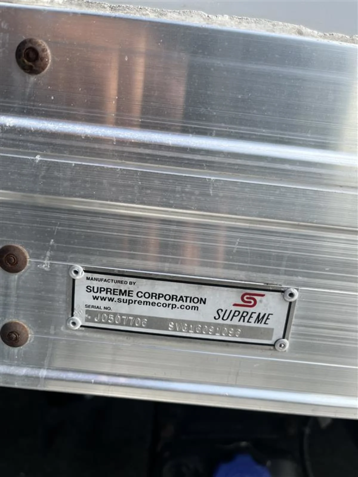 2019 Isuzu NRR - image 12