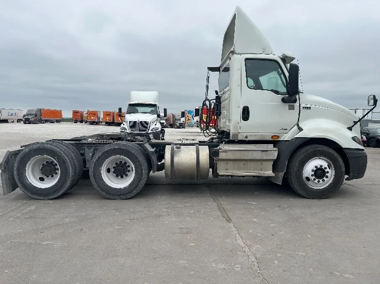 2020 International RH - image 8