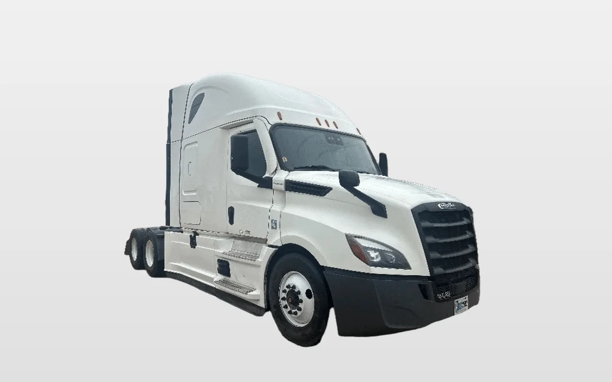 2022 Freightliner Cascadia - image 1