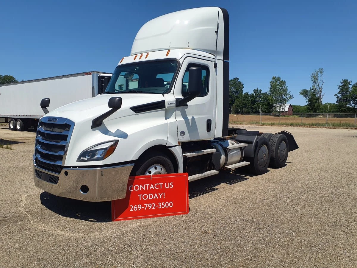 2020 Freightliner Cascadia in Wayland, MI
