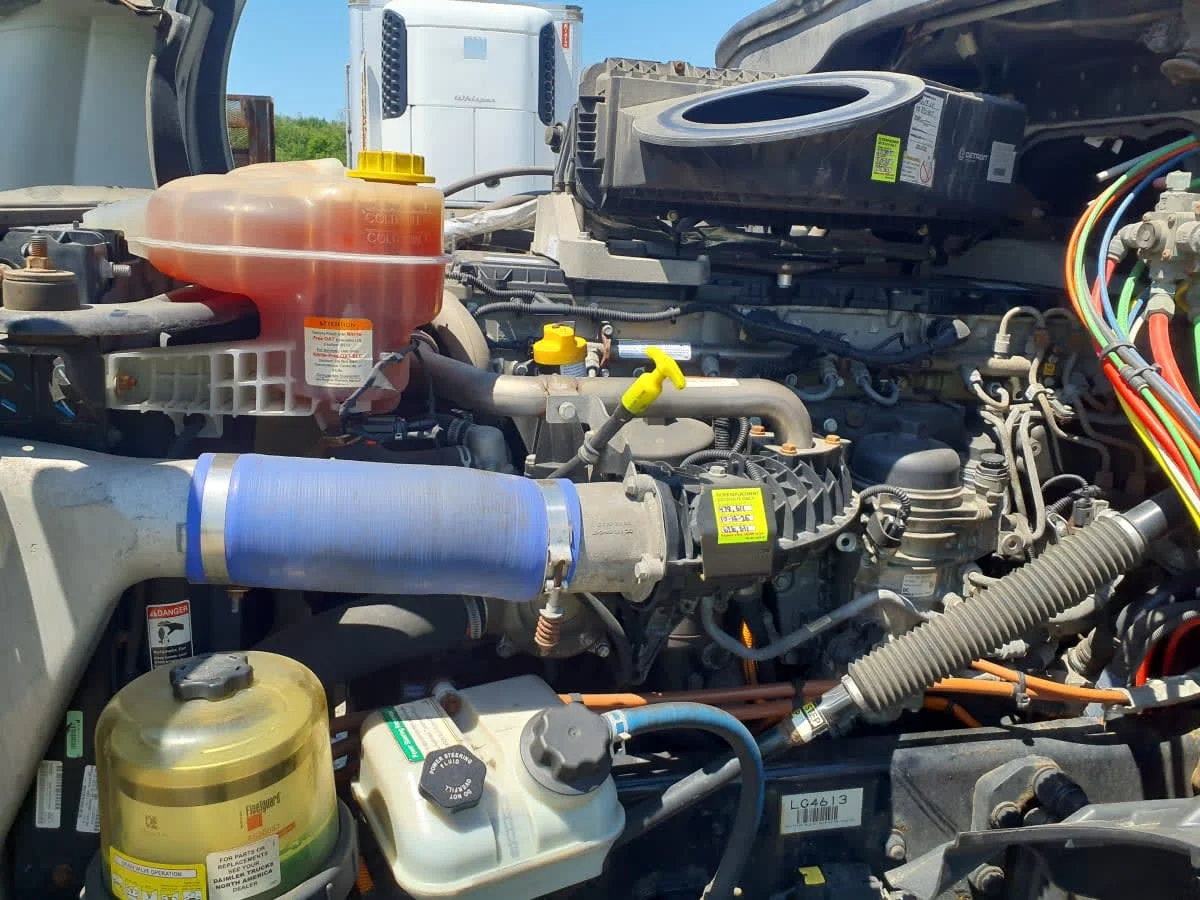 2020 Freightliner Cascadia in Wayland, MI — photo 8