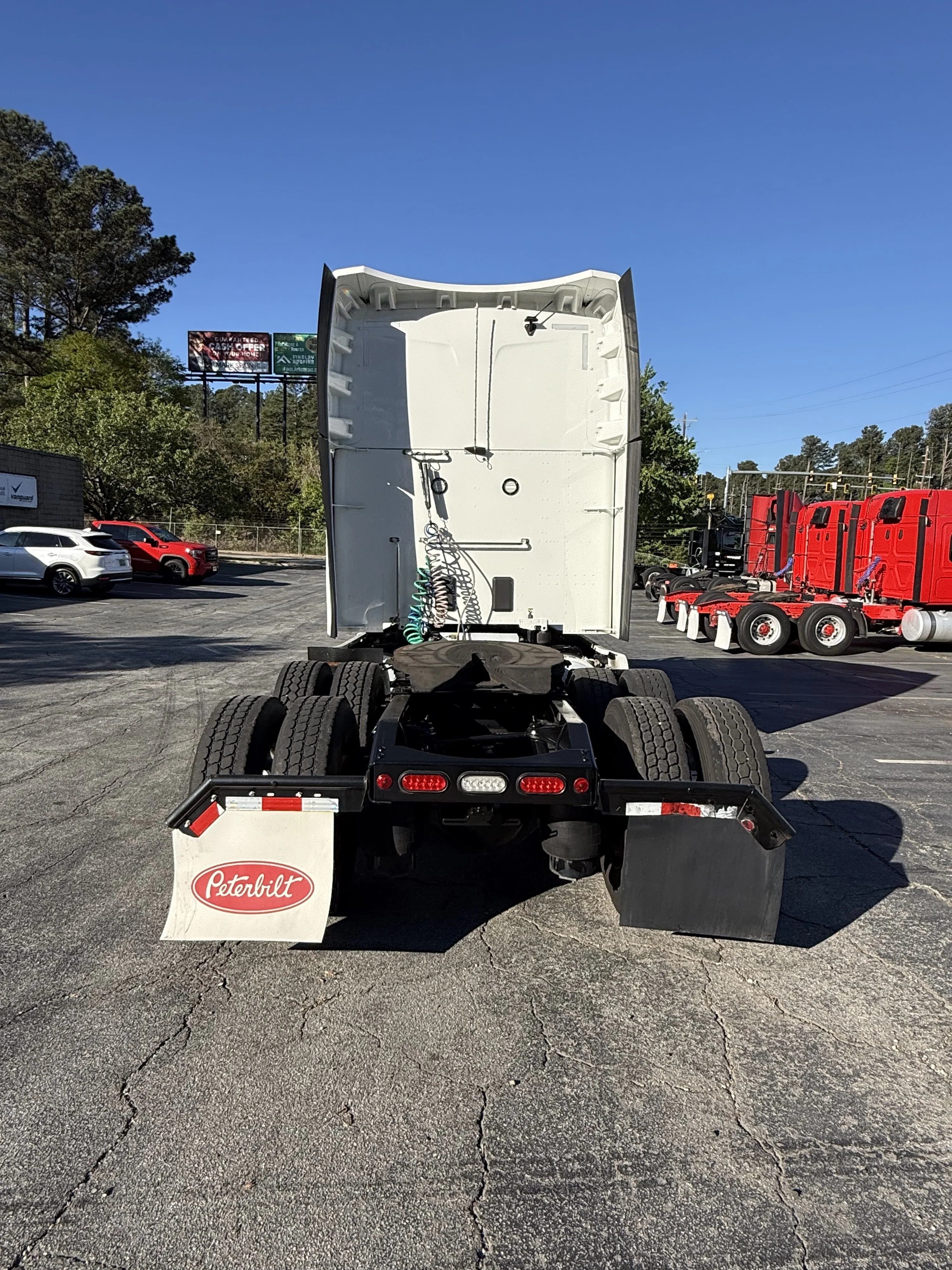 2023 Peterbilt 579 in Guardian Atlanta — photo 6