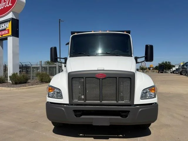 2025 Peterbilt 536 — photo 18