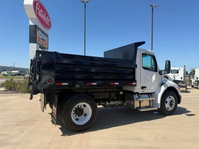 2025 Peterbilt 536 — photo 13