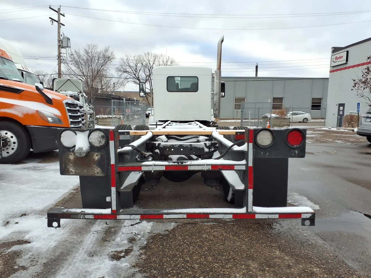 2021 Kenworth T370 - image 5