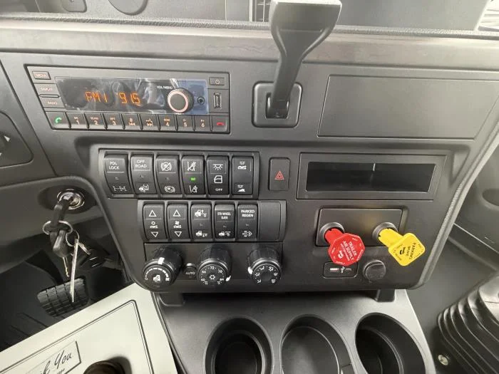 2026 International LT - image 17