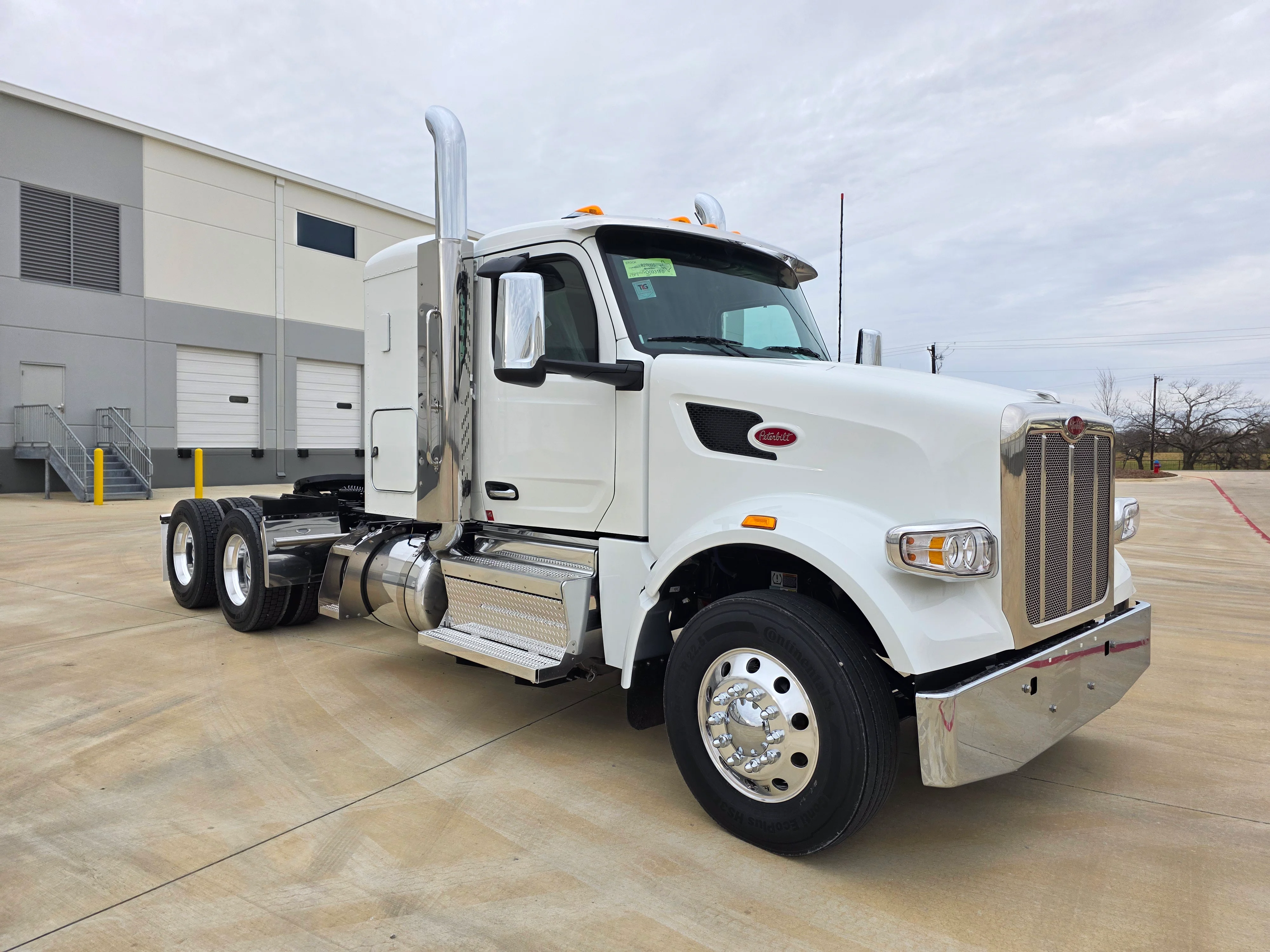 2027 Peterbilt 567 in Joplin, MO — photo 7