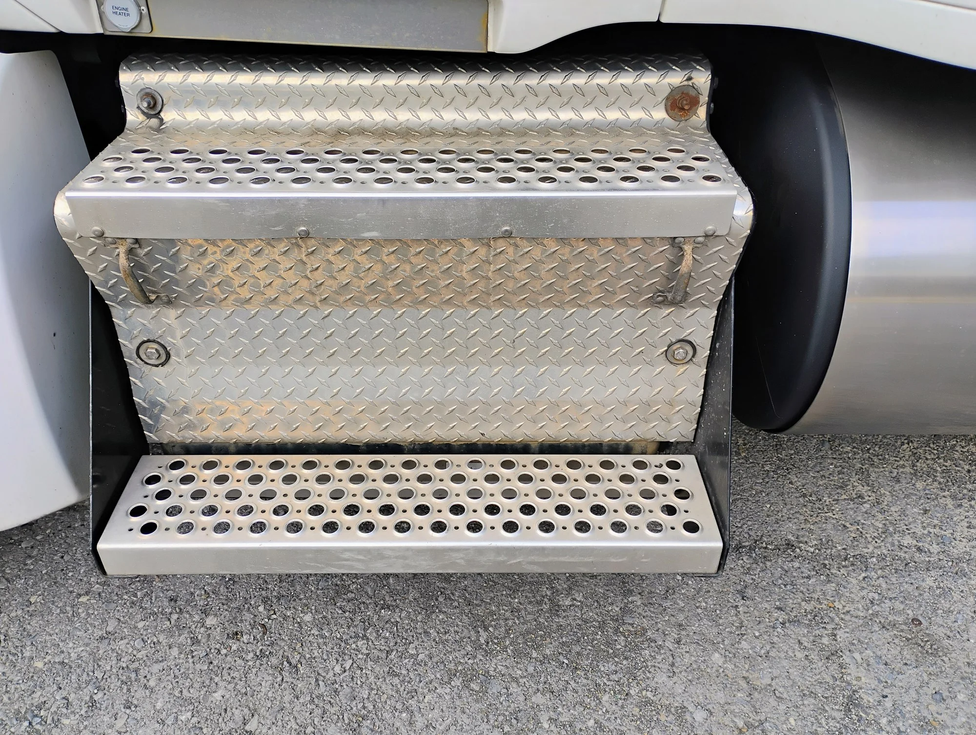 2019 Kenworth T680 - image 6