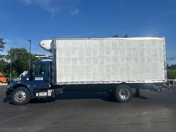 2019 Freightliner eM2 in Jessup, MD — photo 4