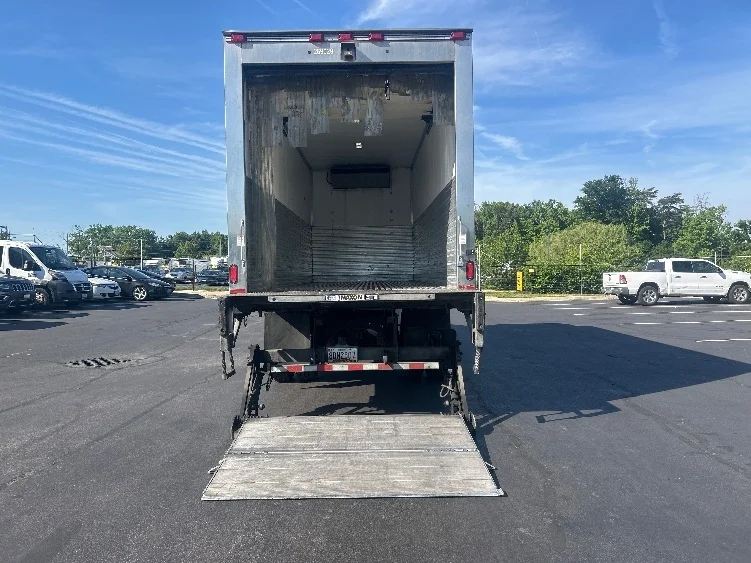 2019 Freightliner eM2 in Jessup, MD — photo 9