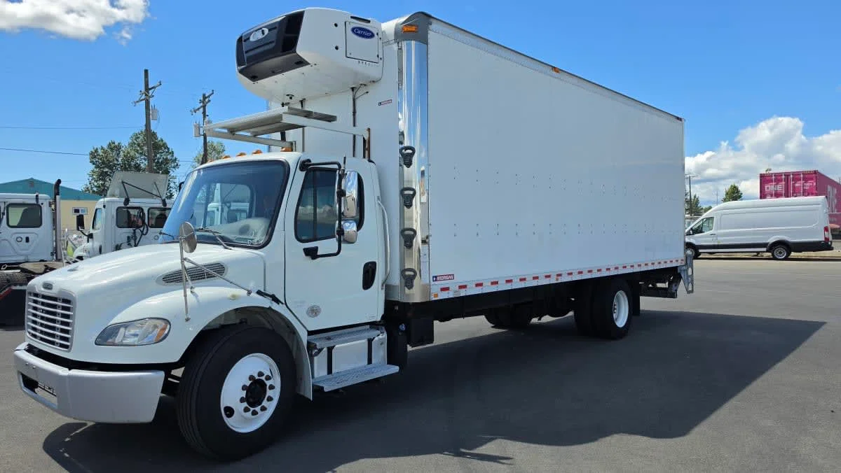 2020 Freightliner M2 106