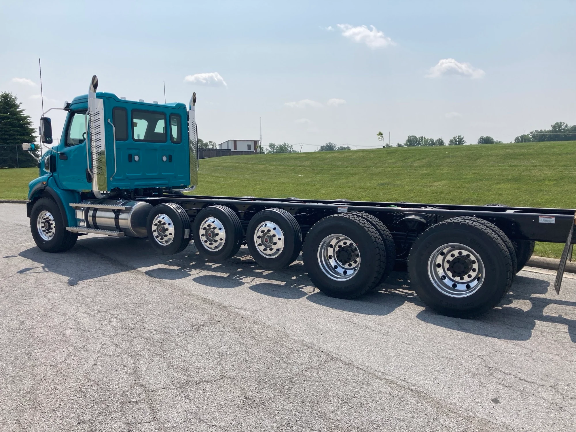 2026 Western Star 47X in Wapakoneta, OH — photo 4