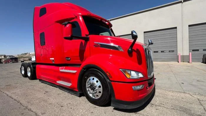 2024 Peterbilt 579 - image 4