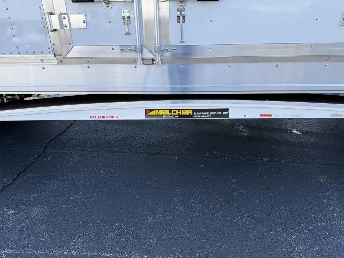 2026 Isuzu FTR - image 13