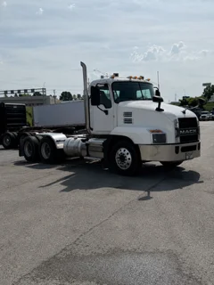2021 Mack Anthem in La Vergne, TN — photo 3