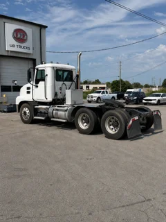 2021 Mack Anthem in La Vergne, TN — photo 5
