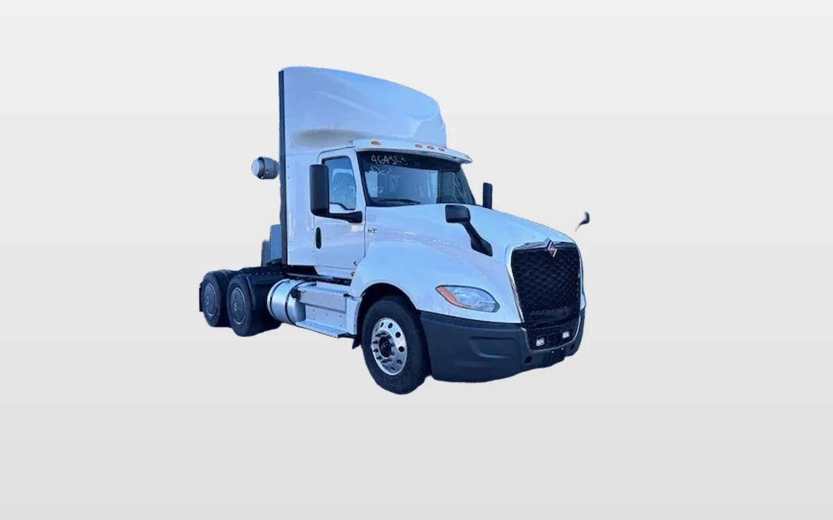 2025 International LT - image 1