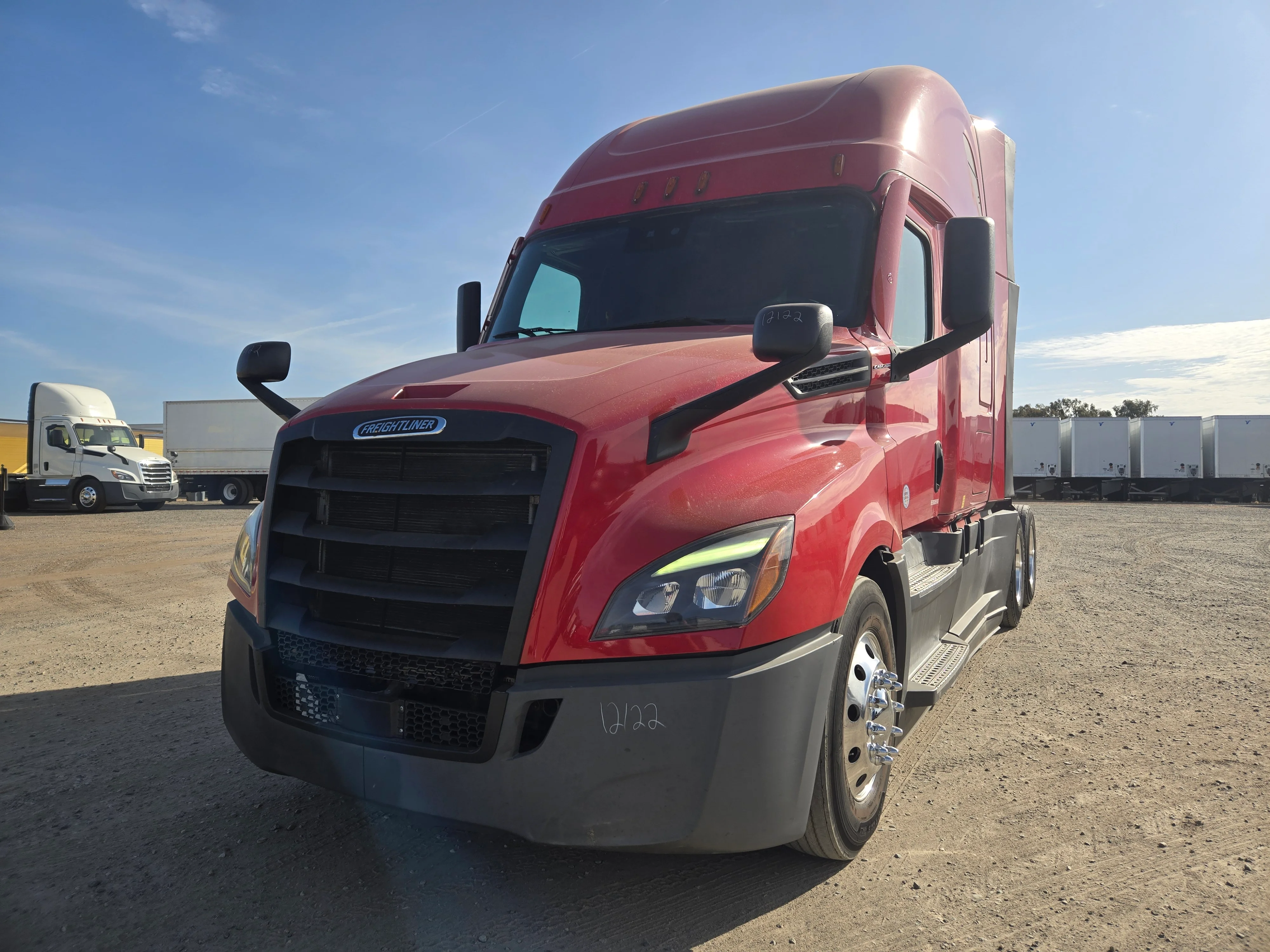 2021 Freightliner Cascadia in Fresno, CA
