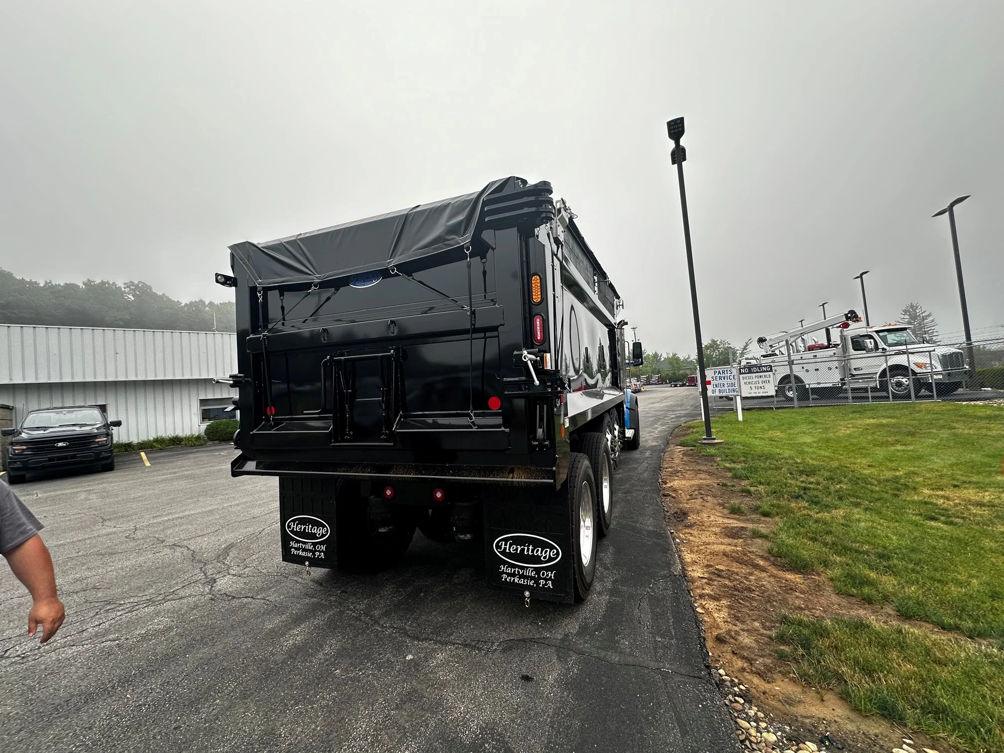 2027 Peterbilt 567 in Butler, PA — photo 10