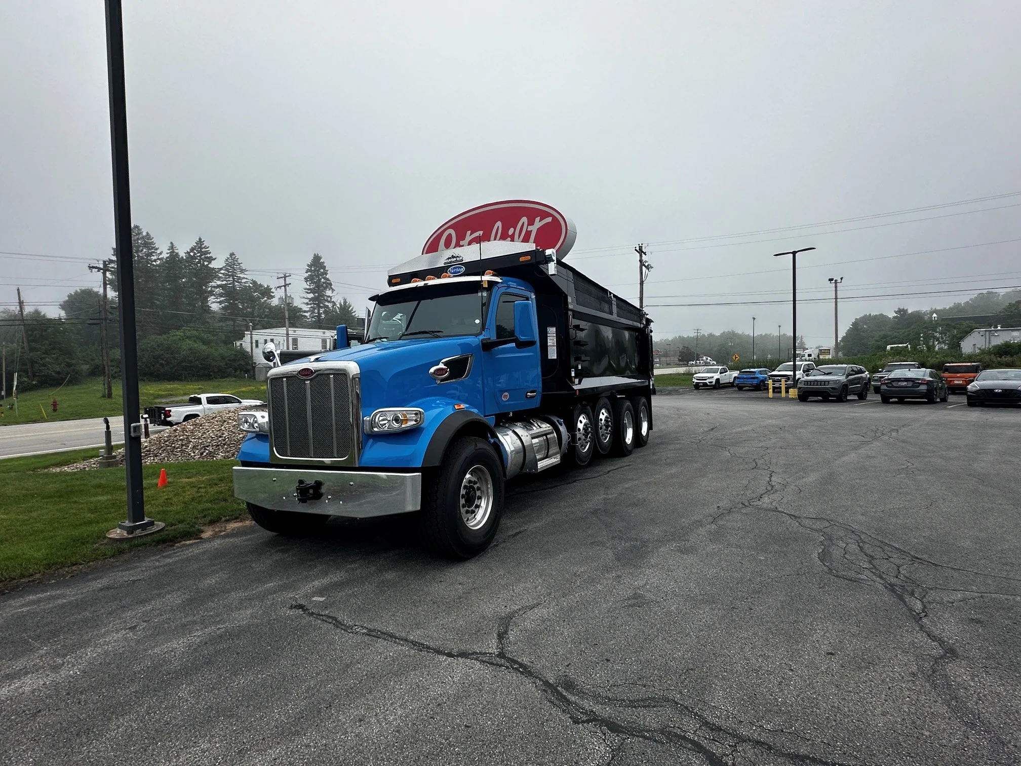 2027 Peterbilt 567