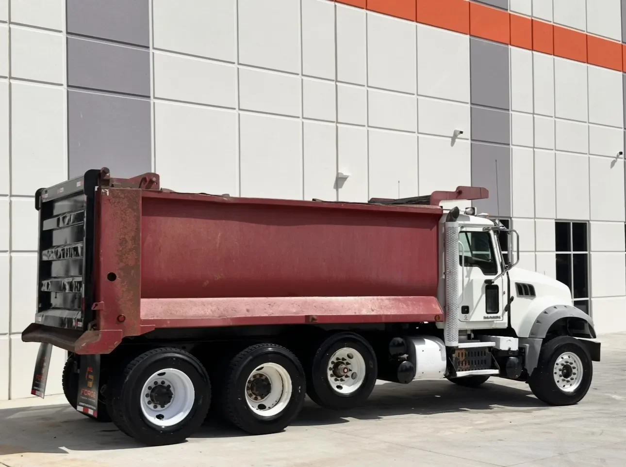 2015 Mack Granite in Greer, SC — photo 6